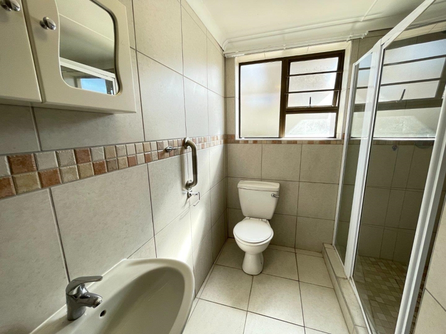 To Let 2 Bedroom Property for Rent in West Bank Eastern Cape